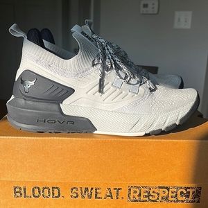 Women's Under Armour Project Rock 3 Training Shoe Size 8